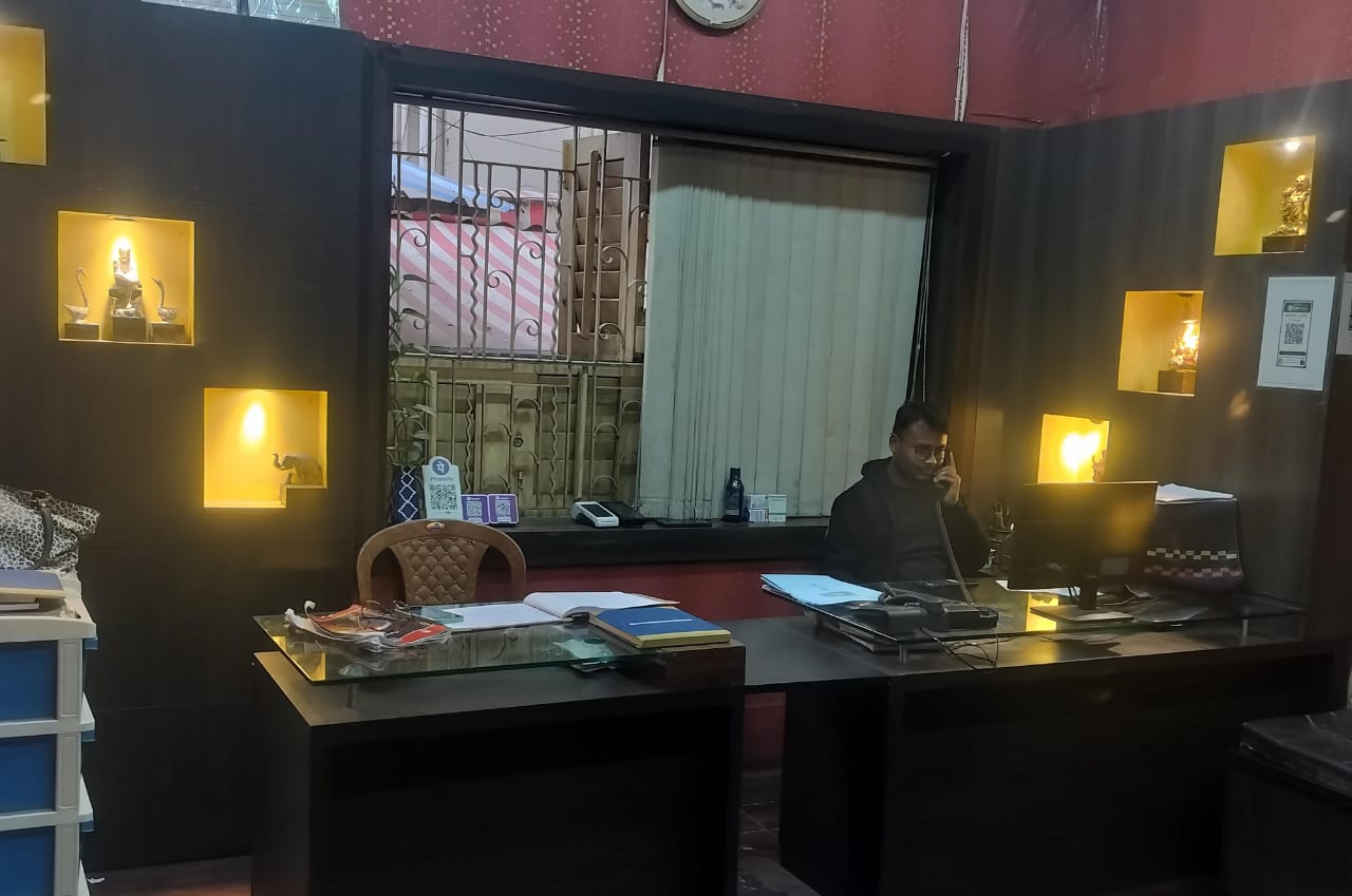 Best Pet Clinic In Kolkata, dog grooming services in Kolkata , pet boarding in Kolkata , pet vaccination in Kolkata , pet dental care in Kolkata , Pet Nutrition Tips by expert in Kolkata , Veterinary Clinics in Kankurgachhi Kolkata , veterinary clinics near me in Kolkata , best veterinary hospital in Kolkata , Pet Care Services in Kolkata, dog grooming services in Kolkata